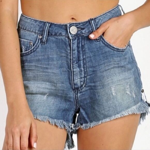 One Teaspoon High Waist Bonita Shorts Size 24 - Picture 1 of 8